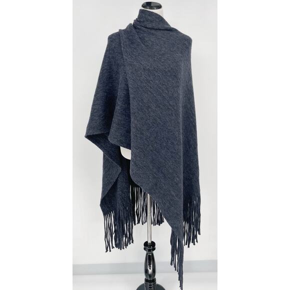 Anthropologie Scarf Womens One Size Large Gray Cozy Soft Fringe 90" x 28" - Picture 2 of 9